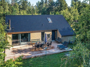 Elegant Holiday Home in V ggerl se with Sauna, Bogø By